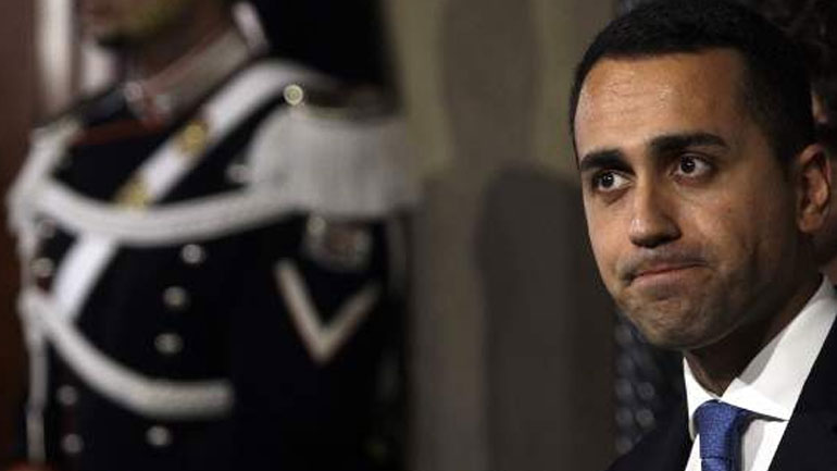 Ιταλία: Οι λαϊκιστές καταγγέλλουν προδοσία και πραξικόπημα