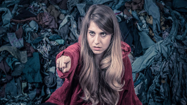 «Η επίκληση της γοητείας»  στο Θέατρο Ροές