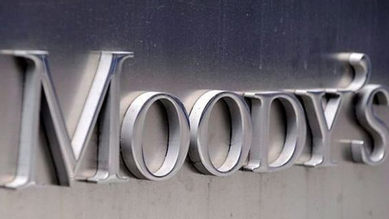 Ο Moody’s προειδοποιεί για πιθανή υποβάθμιση της Ιταλίας