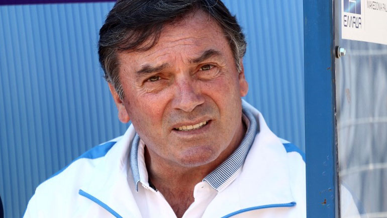 Ανανέωσε με τη Λαμία ο Μπάμπης Τεννές