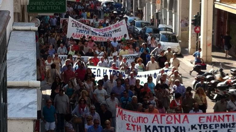 Σε απεργιακούς ρυθμούς και η Πάτρα