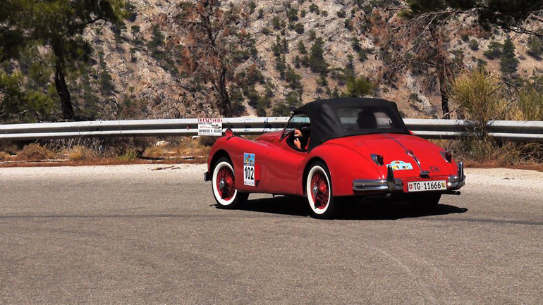 Η UNESCO δίπλα στο ιστορικό αυτοκίνητο