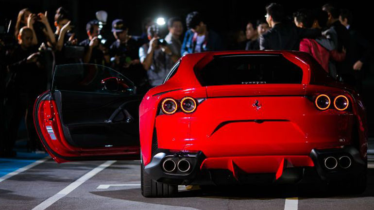 Έλληνας ποδοσφαιριστής απέκτησε μία ονειρική Ferrari