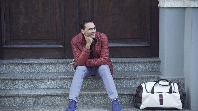 «Κυνηγώντας το όνειρο» με τον διεθνώς διακεκριμένο χορευτή Δάφνι Κόκκινο, στο Cosmote History HD