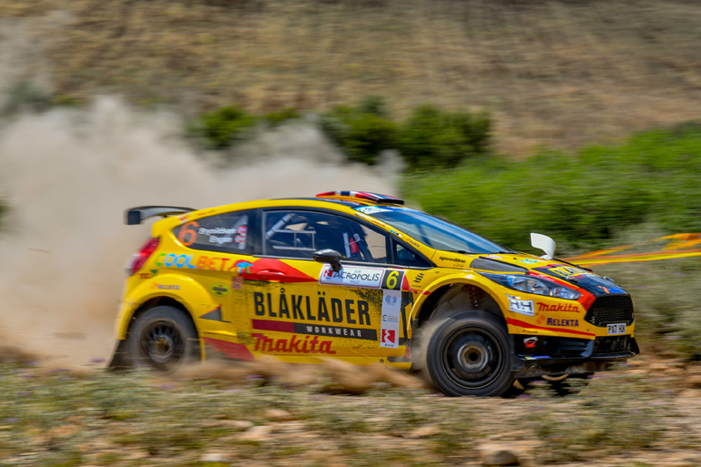 Στην 2η θέση βρίσκεται ο Eyvind Brynildsen με Ford Fiesta R5