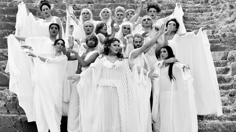 Ο Αλέξανδρος Ρήγας σκηνοθετεί τις Εκκλησιάζουσες του Αριστοφάνη