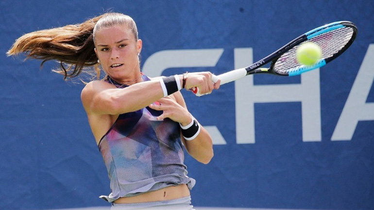 Η Καζάτκινα σταμάτησε την Σάκκαρη