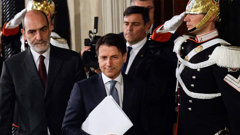 Ιταλία: Η κυβέρνηση του Τζουζέπε Κόντε ορκίσθηκε στο Κυρηνάλιο