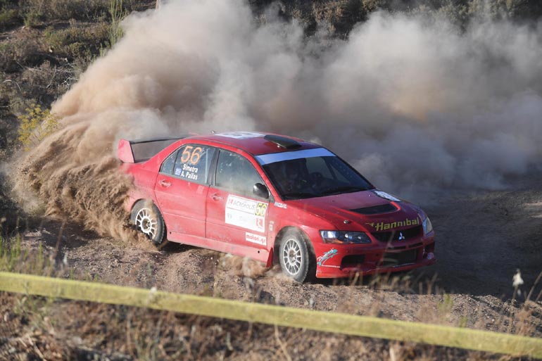 Τα ελληνικά πληρώματα δίνουν τις δικές τους μάχες. (στην φωτογραφία Simetra - Παλλας)