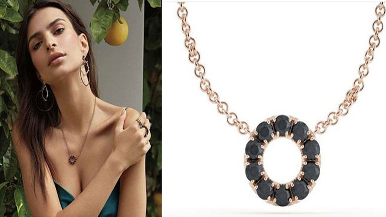 Η Emily Ratajkowski δημιούργησε μια πολυτελή σειρά κοσμημάτων για όλες τις γυναίκες