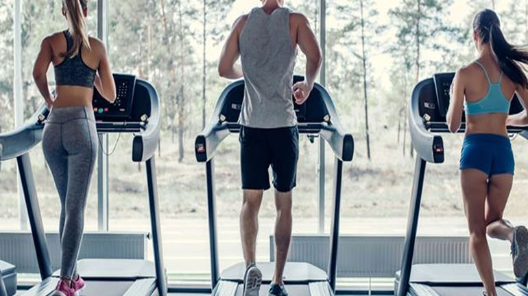 Αυτό είναι το μυστικό για να κάψεις περισσότερες θερμίδες στο διάδρομο