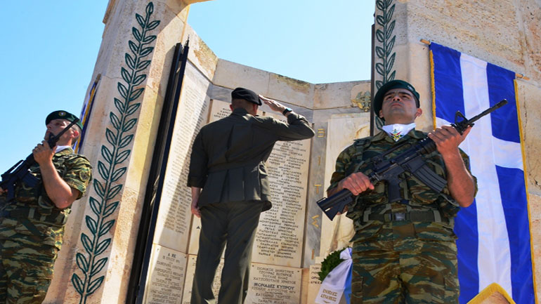 Παρουσία του Αρχηγού ΓΕΣ στο Ετήσιο Μνημόσυνο Πεσόντων Ιερολοχιτών και Καταδρομέων στο Καβούρι Παρουσία του Αρχηγού ΓΕΣ στο Ετήσιο Μνημόσυνο Πεσόντων Ιερολοχιτών και Καταδρομέων στο Καβούρι