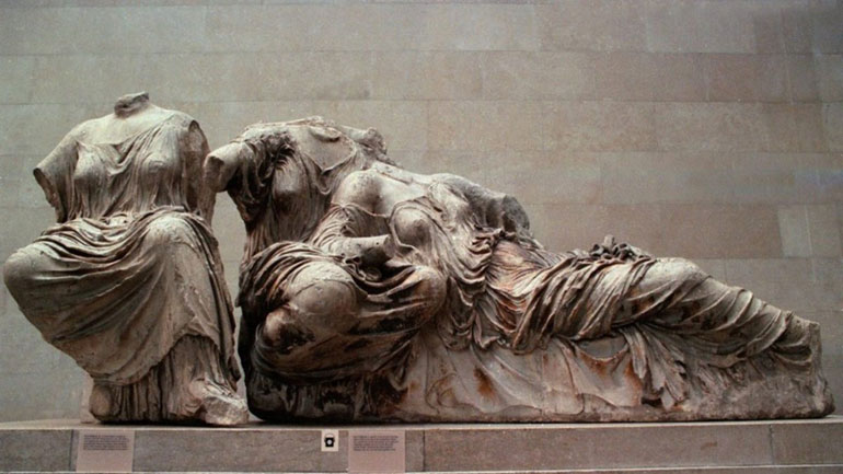 Τζέρεμι Κόρμπιν: Να επιστραφούν τα γλυπτά του Παρθενώνα στην Ελλάδα