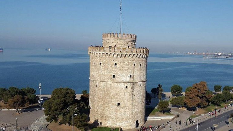 «Μπλε» γίνεται η Θεσσαλονίκη για να προστατέψει το νερό!