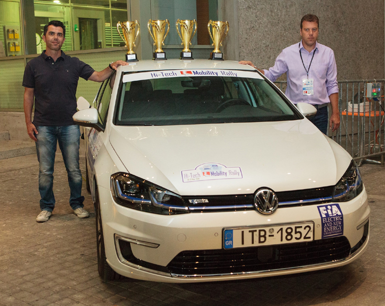 Θωμάς Παπαπάσχος (δεξιά) και Γιάννης Χαρπίδης