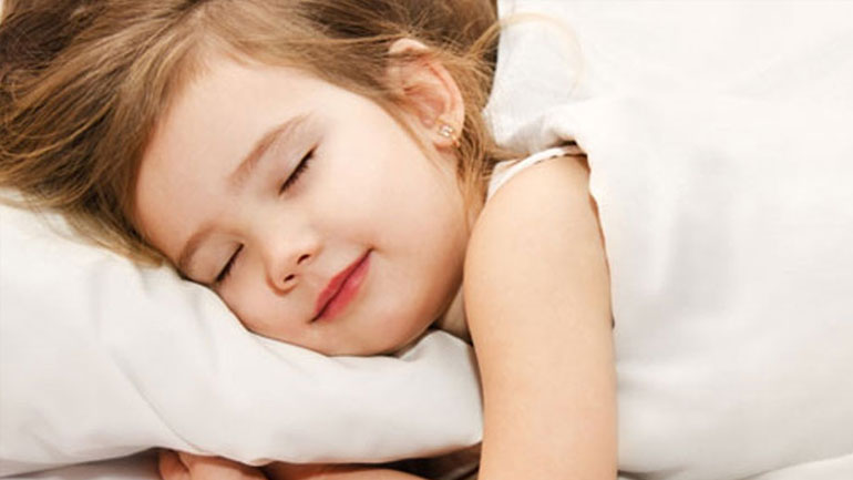 Όταν το παιδί ιδρώνει στον ύπνο