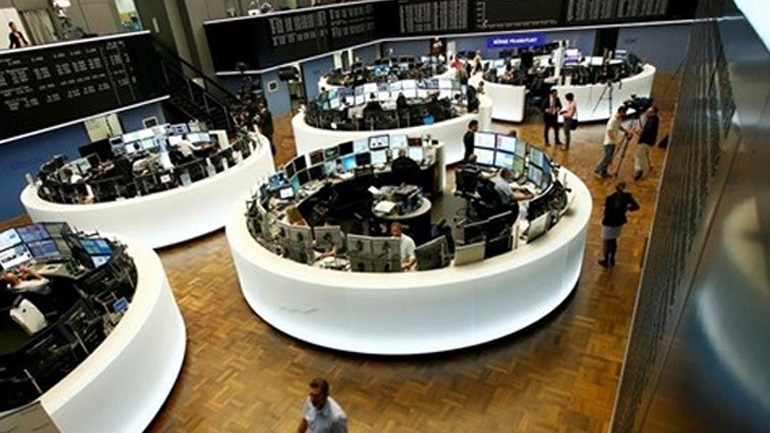 Σε θετικό έδαφος οι ευρωπαϊκές αγορές – Ενισχύεται το ευρώ