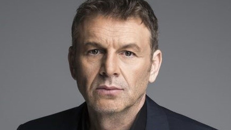 Ο Απόστολος Γκλέτσος φέρεται ότι γρονθοκόπησε πολίτη