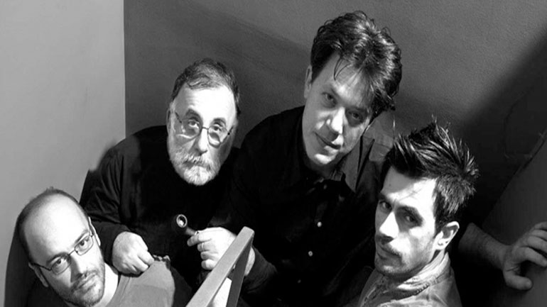 Θάνος Μικρούτσικος: Το Facebook μπλοκάρει αναρτήσεις από δίσκο του λόγω…γυμνού αγάλματος!