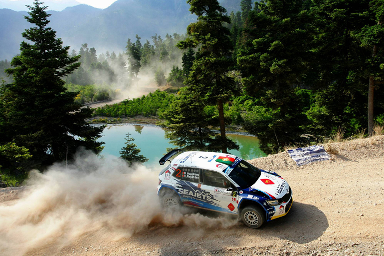 Οι νικητές του Ράλι Ακρόπολις Bruno και Hugo Magalhaes έτρεξαν με Skoda Fabia R5 και είχαν τη στήριξη της ελληνικής εταιρείας Seajets