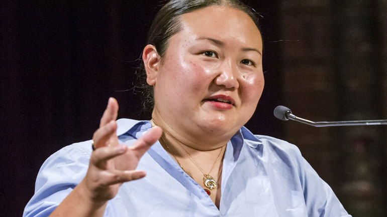 Χάνια Γιαναγκιχάρα: « Η ανέφικτη επιδίωξη της αγάπης αποτελεί τη μεγαλύτερη ανθρωπιά μας»