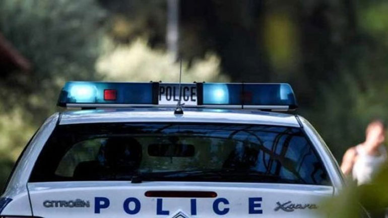 Θεσ/νικη: Καταδίκη δύο αστυνομικών για κλοπή σε βάρος γυναικών