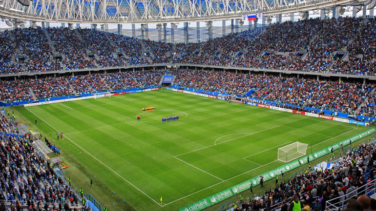 Πρόκειται για ακόμη γήπεδο που χτίστηκε λόγω του Μουντιάλ και μετά τη λήξη του Παγκοσμίου Κυπέλλου θα είναι η έδρα της Olimpiyets Nizhny Novgorod. Θα φιλοξενηθούν εκεί παιχνίδια των ομίλων, παιχνίδι της φάσης των «16», αλλά και των προημιτελικών. Η χωρητικότητα του είναι 44.899 καθίσματα.
