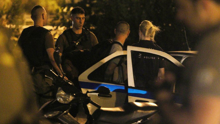 Επεισόδια στο ΣΕΦ μετά το τέλος του δεύτερου τελικού