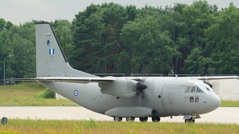 Αερογέφυρες ζωής για τρία παιδιά από νησιά του Αιγαίου με αεροσκάφη της Πολεμικής Αεροπορίας