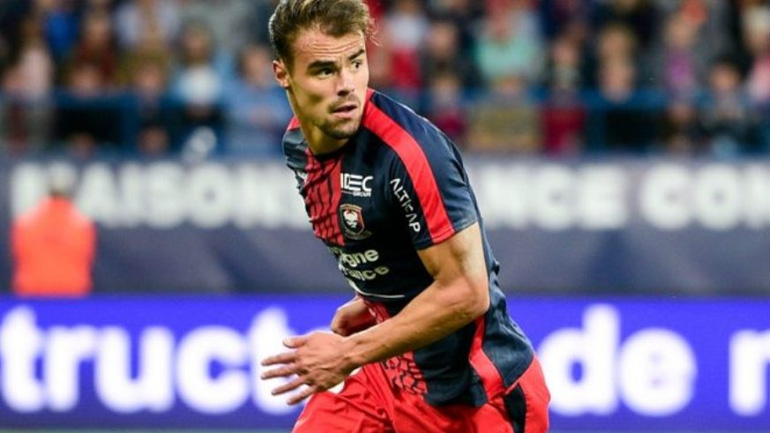 Στο στόχαστρο του Ολυμπιακού ο Ντάμιεν Ντα Σίλβα