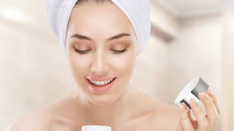 Πώς να διαλέξουμε τη σωστή ενυδατική σύμφωνα με τις ανάγκες μας