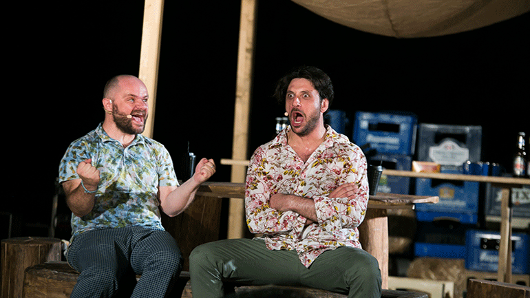 «Πέτρες στις τσέπες του» στο Κηποθέατρο Παπάγου