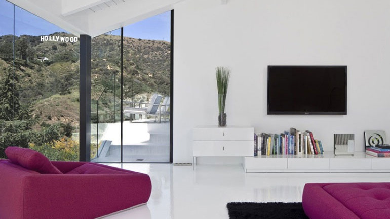 Πώς να καθαρίσεις τα τζάμια του σπιτιού σου εύκολα και γρήγορα!