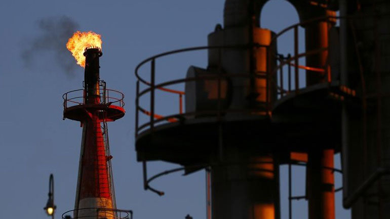 Σταθεροποιητικές τάσεις στην αγορά πετρελαίου