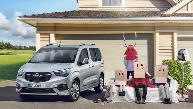Το Opel Combo Life χωράει ένα σπιτικό! Το Opel Combo Life χωράει ένα σπιτικό!