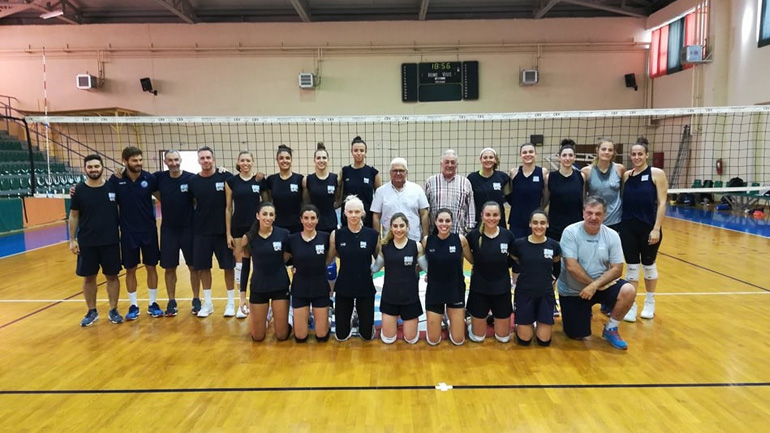 Βόλεϊ: Ο Καραμπέτσος στην Εθνική Γυναικών