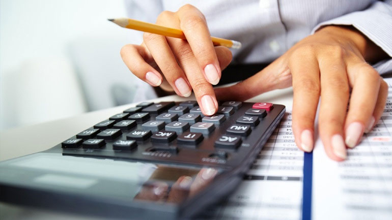 Στα 105,738 δισ. ευρώ οι ληξιπρόθεσμες οφειλές στην εφορία