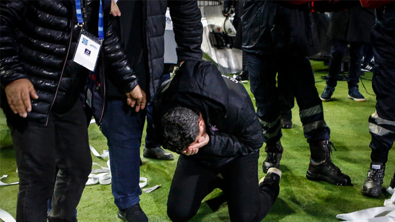 Αναβλήθηκε η δίκη του οπαδού του ΠΑΟΚ που πέταξε το ρολό – Τιμωρήθηκε ο Γκαρθία