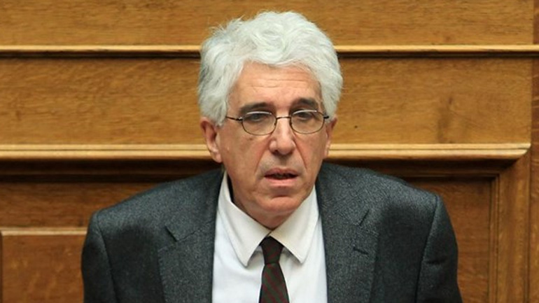 Ερώτηση βουλευτών ΣΥΡΙΖΑ γιατί αποκλείονται οι τρανσέξουαλ από σχολές αστυνομίας Ερώτηση βουλευτών ΣΥΡΙΖΑ γιατί αποκλείονται οι τρανσέξουαλ από σχολές αστυνομίας