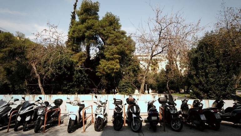 Νέα προσφυγή του δήμου Αθηναίων για το υπόγειο πάρκινγκ της Κλαυθμώνος