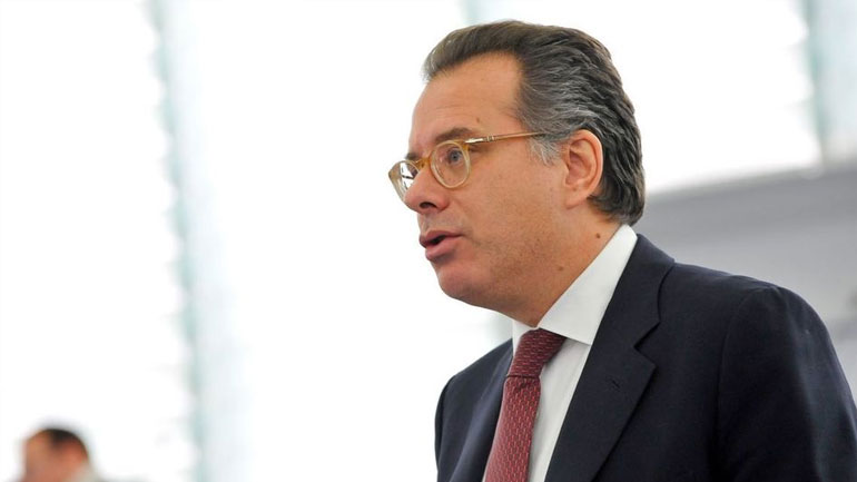 Κουμουτσάκος: Οι Σκοπιανοί μπορεί να επιστρέψουν με νέα αιτήματα