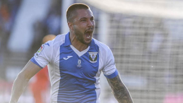 Ολυμπιακός: «Ερυθρόλευκη» ρελάνς για την απόκτηση του Γκερέρο