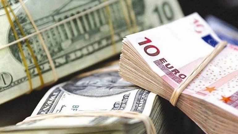 Ενισχύεται το ευρώ στην αγορά συναλλάγματος