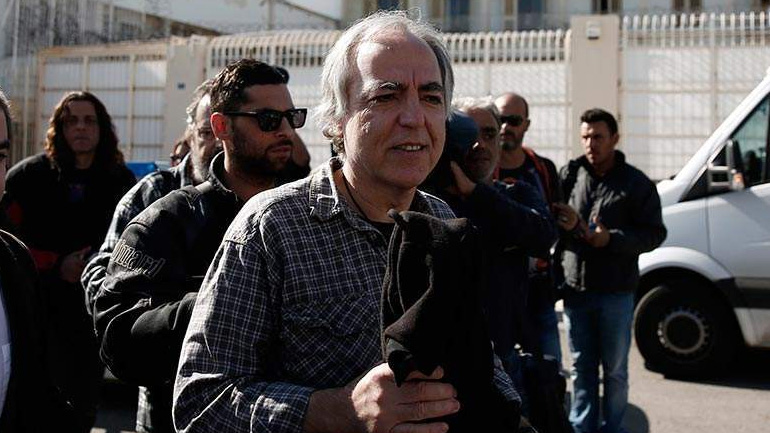 Μοτοπορεία στα Εξάρχεια για τον Δ. Κουφοντίνα Μοτοπορεία στα Εξάρχεια για τον Δ. Κουφοντίνα