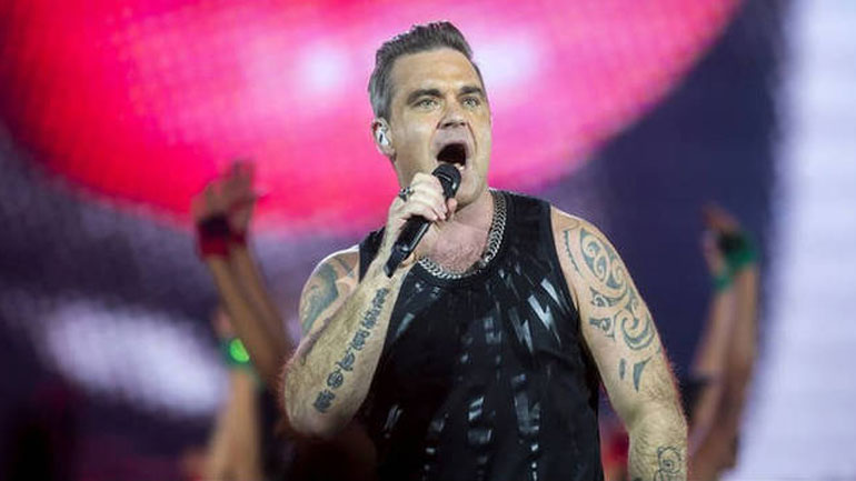 Στην τελετή έναρξης του Μουντιάλ οι Ρόμπι Ουίλιαμς και Αϊντα Γκαριφούλινα