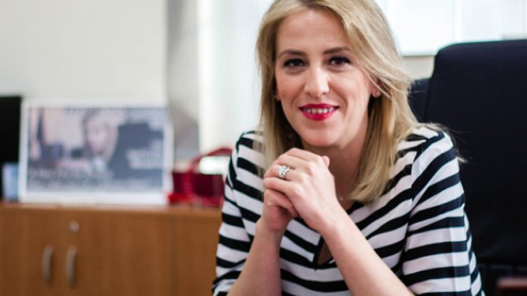 Η Ρ. Δούρου στη Στέγη Νέων των Παιδικών Χωριών SOS στο Παλαιό Φάληρο