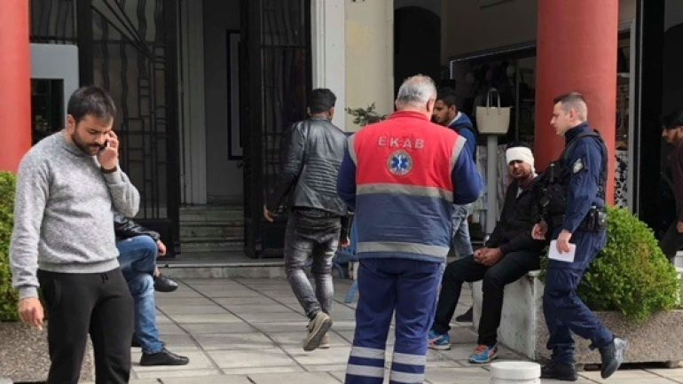 Θεσσαλονίκη: Άγριο ξύλο μεταξύ μεταναστών στην πλατεία Αριστοτέλους