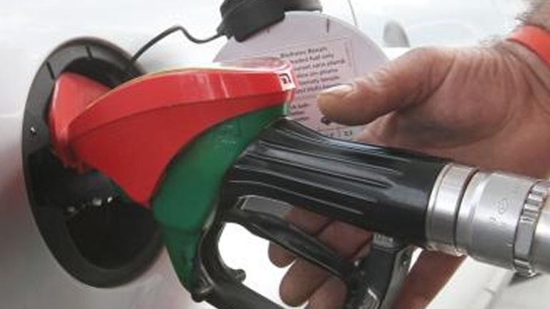 Εξάρθρωση σπείρας που εισήγαγε χημικά προϊόντα με σκοπό τη νόθευση καυσίμων