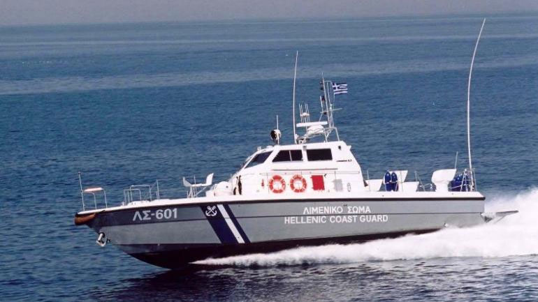 Τρεις ελαφρά τραυματίες από τη σύγκρουση ταχύπλοου με ιστιοφόρο σκάφος στη Ρόδο