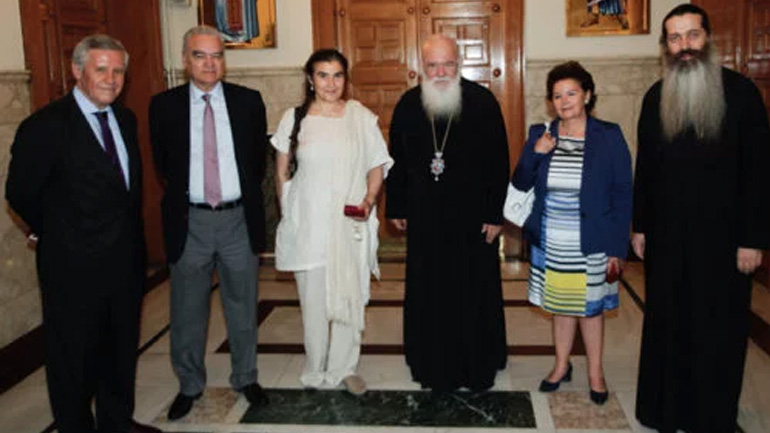 Με τον Ιερώνυμο συναντήθηκε η υπουργός Πολιτισμού Λυδία Κονιόρδου